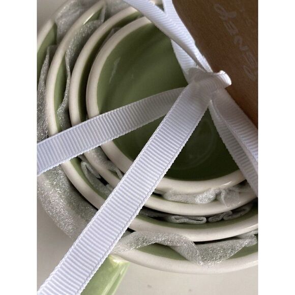 Set Of 4 Rae Dunn Disney Green Tinkerbell Measuring Cups Ceramic With Handle NEW - Picture 4 of 8